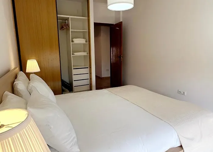 Elegant Getaway Ii - Lisbon- 2 Bedroom In Montijo * Atalaia (Lisbon)